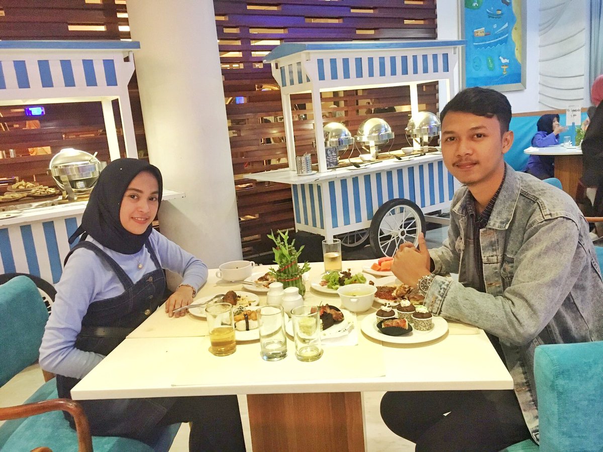 ChairunnisaSyafira tweet media