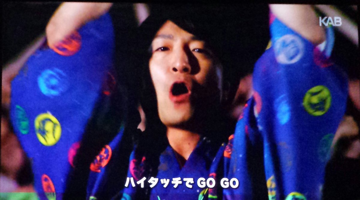 黒猫男爵 夏期は音頭にバージョンチェンジ 櫓には宇宙のスター ホシ ミナト 松本寛也 の姿も 歌う 松原剛志 も顔出し出演する特撮作品では珍しい演出 宇宙戦隊キュウレンジャー