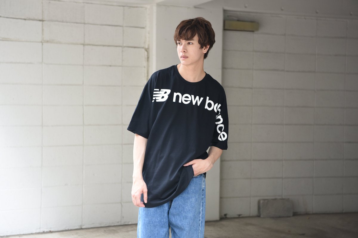 NB_onlinestore's tweet photo. \ スポーツスタイルオプティクスオーバーサイズドTシャツ /
240gのヘビーウエイトのクルーネックTシャツ。
🔗https://t.co/XnG7bXMrBn
#nbpickup https://t.co/RzDJWCqqJ3