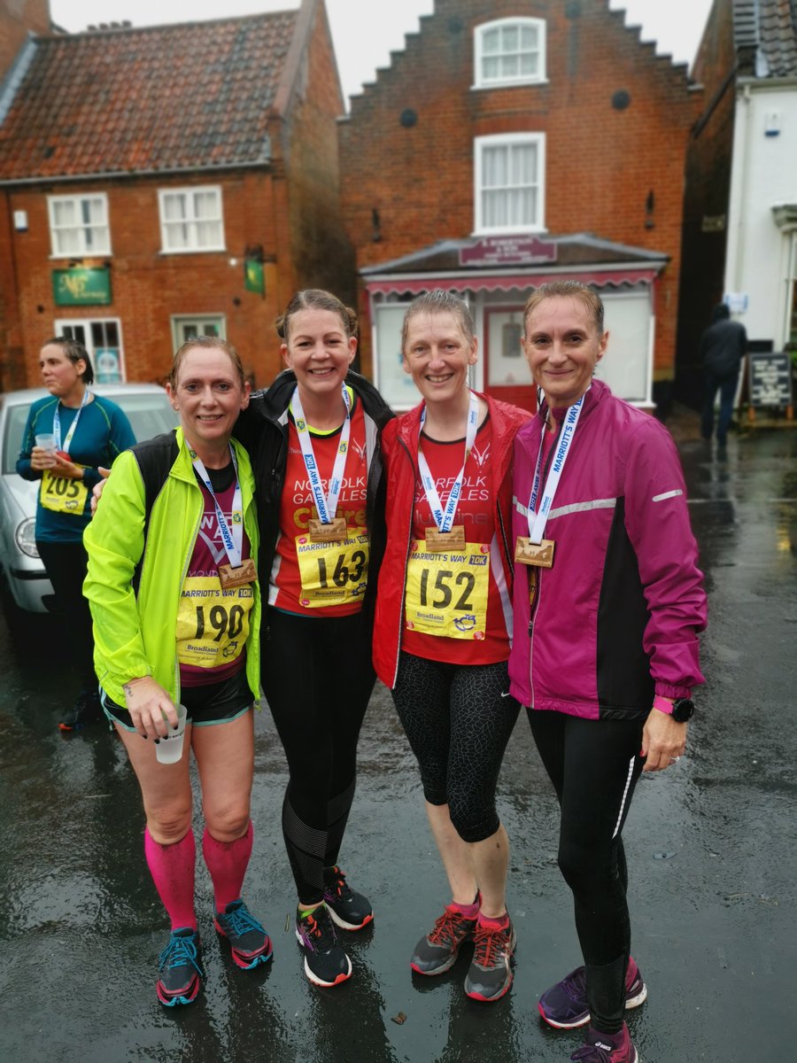 CEB2920's tweet photo. @runr_uk Marriotts Way 10km... Mud rain and more mudππ¦β #MedalMonday #ecoefforts #running buddies https://t.co/oGuoCHV7mb