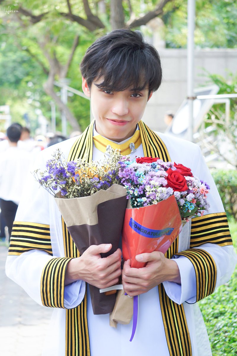 Light_Akira's tweet photo. มาช้า แต่มาแหละ อิอิ
ยินดีอีกครั้ง เจ้าเนมเก่งมากกกก อิอิ
#namechp #chulacuteboy @namechp https://t.co/cRHgasJjhS