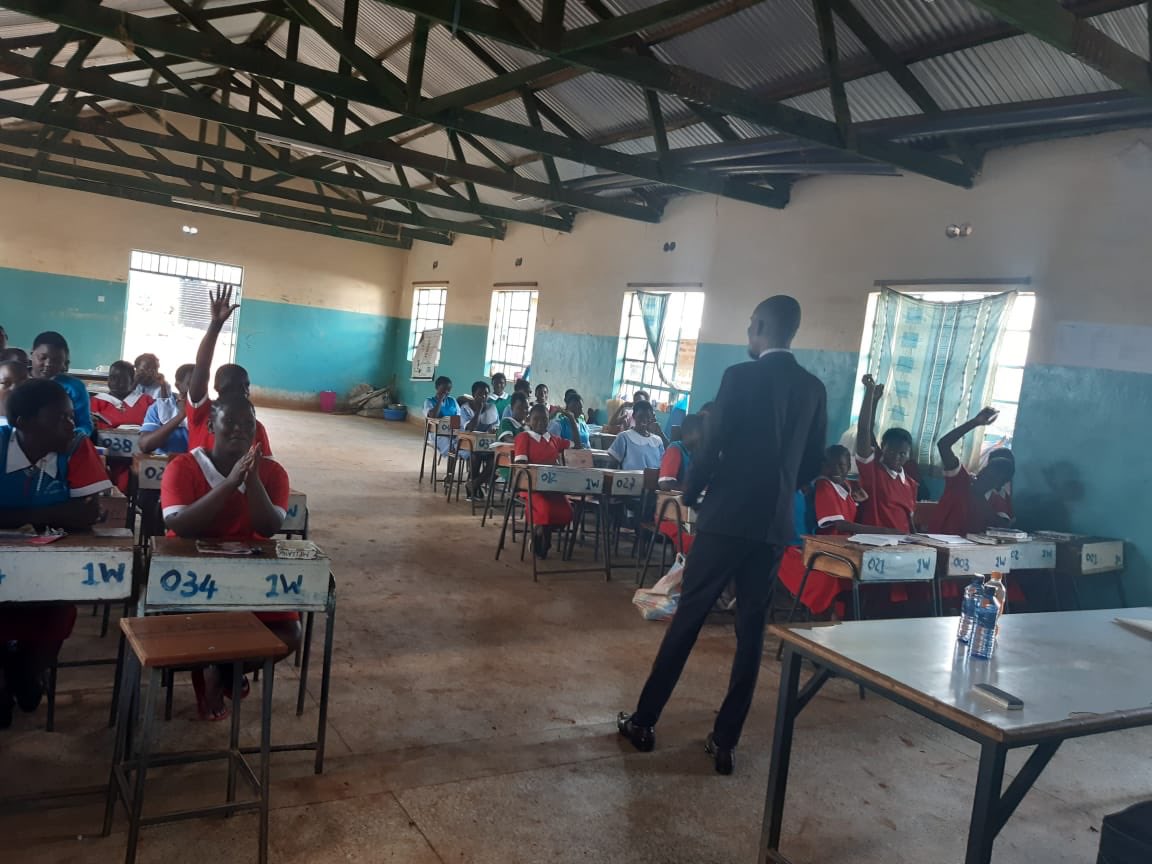 KenyaKYCS's tweet photo. KYCS training on the spirituality of the movement at St. Aloys Reru Girls, Kisumu. Please feel free to contact us for trainings on the same at your school. Thank you https://t.co/26QUweyP4b