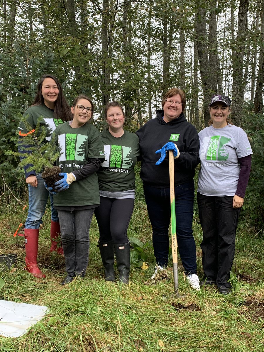 #tdtreedays #campbellriver #baikieisland 2nd year as site leader &amp; so proud of our volunteers! 300 trees planted in 90mins! Thank you to #greenways to placement of pots where the plants needed planting <a href="/MMaygard/">Marilynn Maygard</a> <a href="/bmgordon10/">Brian Gordon</a> <a href="/SunnyChahal_TD/">Sunny Chahal</a>