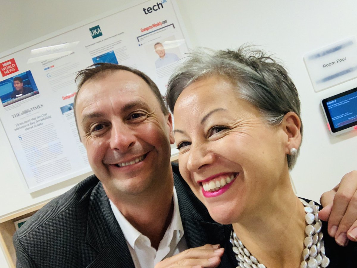 JdR_Tech's tweet photo. Very cool to meet up with @techUK board member, Jason Tooley @veridiumid #DigitalNation #TechOptimist #SecurityMatters https://t.co/b91pwqHM01