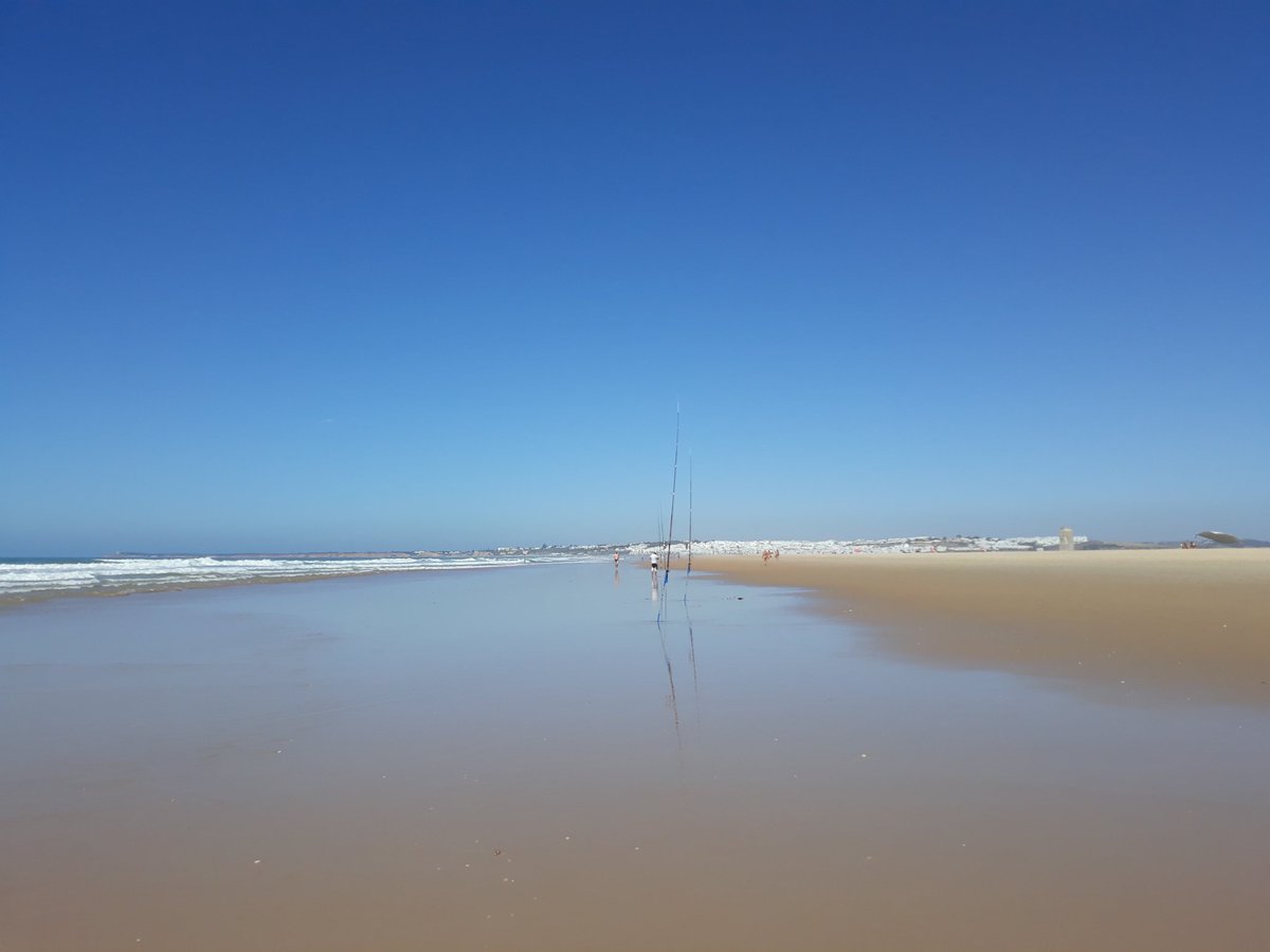 Toni30rh1's tweet photo. @tiempobrasero Conil de la Frontera, Cádiz. Antonio Ramírez https://t.co/K33OFoTFF9