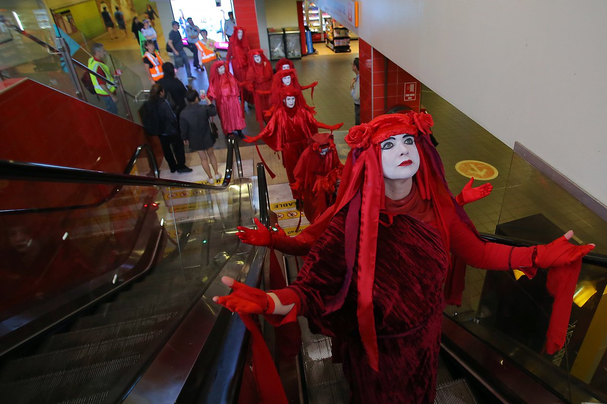 SaphorePhoto's tweet image. Red Rebels from #ExtinctionRebelion during the #SpringRebellion protest in Sydney today.