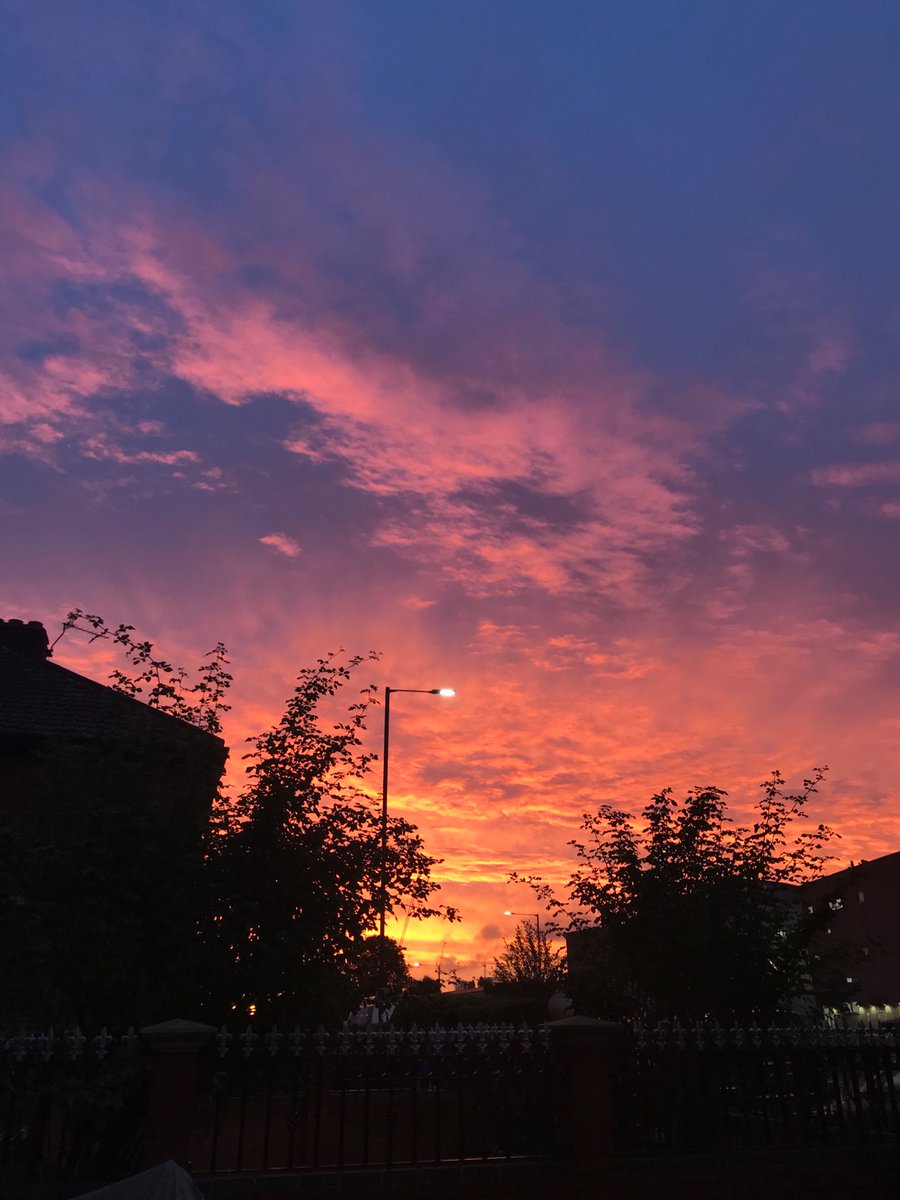 nar3no's tweet photo. waking up early has it’s perks https://t.co/q8MyNJiVgL