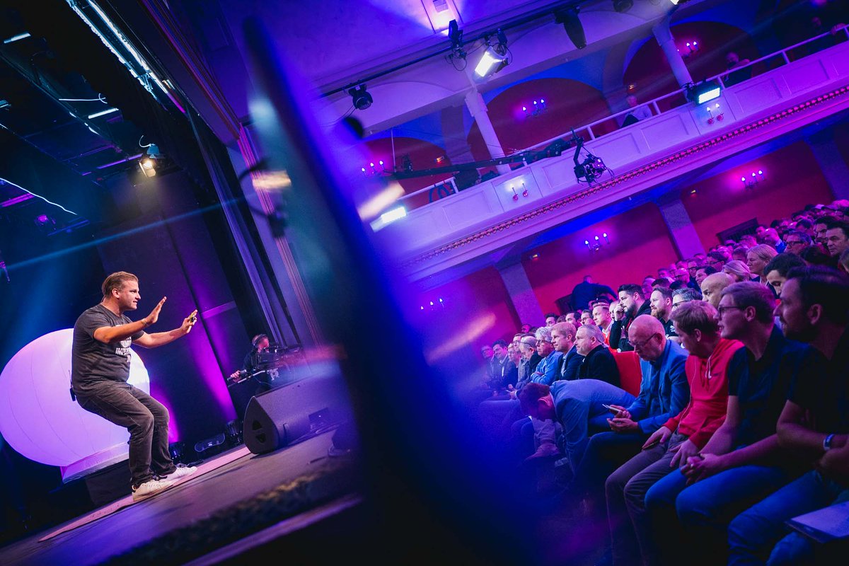 etventure's tweet image. 💬 &quot;Das Erfolgsrezept bei der Entwicklung neuer Digital-Ideen: schnell, radikal nutzerzentriert und mit unternehmerischem Mindset in der Umsetzung&quot; - 
@Depiereux beim #ScaleUpSummit2019 in Köln. #ExecutionPower #DigitalTransformation #usercentric