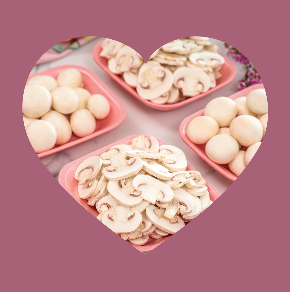 FreshMushrooms's tweet photo. With every pink punnet of 250g whole, sliced or budget line white button and 400g whole white button mushrooms you buy at Pick n Pay in October, you help a breast cancer survivor!

#ReachForRecovery #BreastCancerSurvivor #freshmushrooms #empowerwomen https://t.co/manY4AbOi2