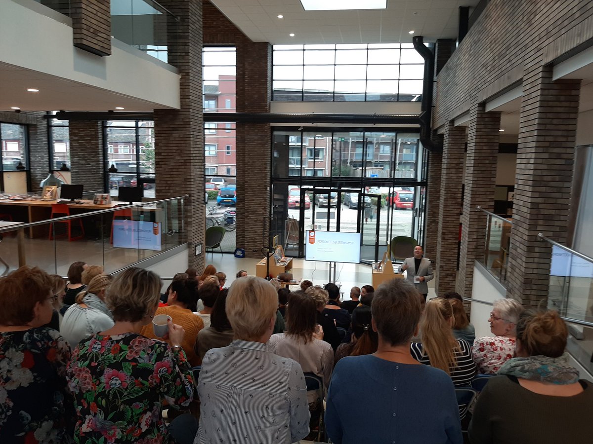 Mijn eerste personeelsbijeenkomst bij <a href="/theek5/">Bibliotheek Theek 5</a> in onze mooie vestiging in #Raamsdonksveer.