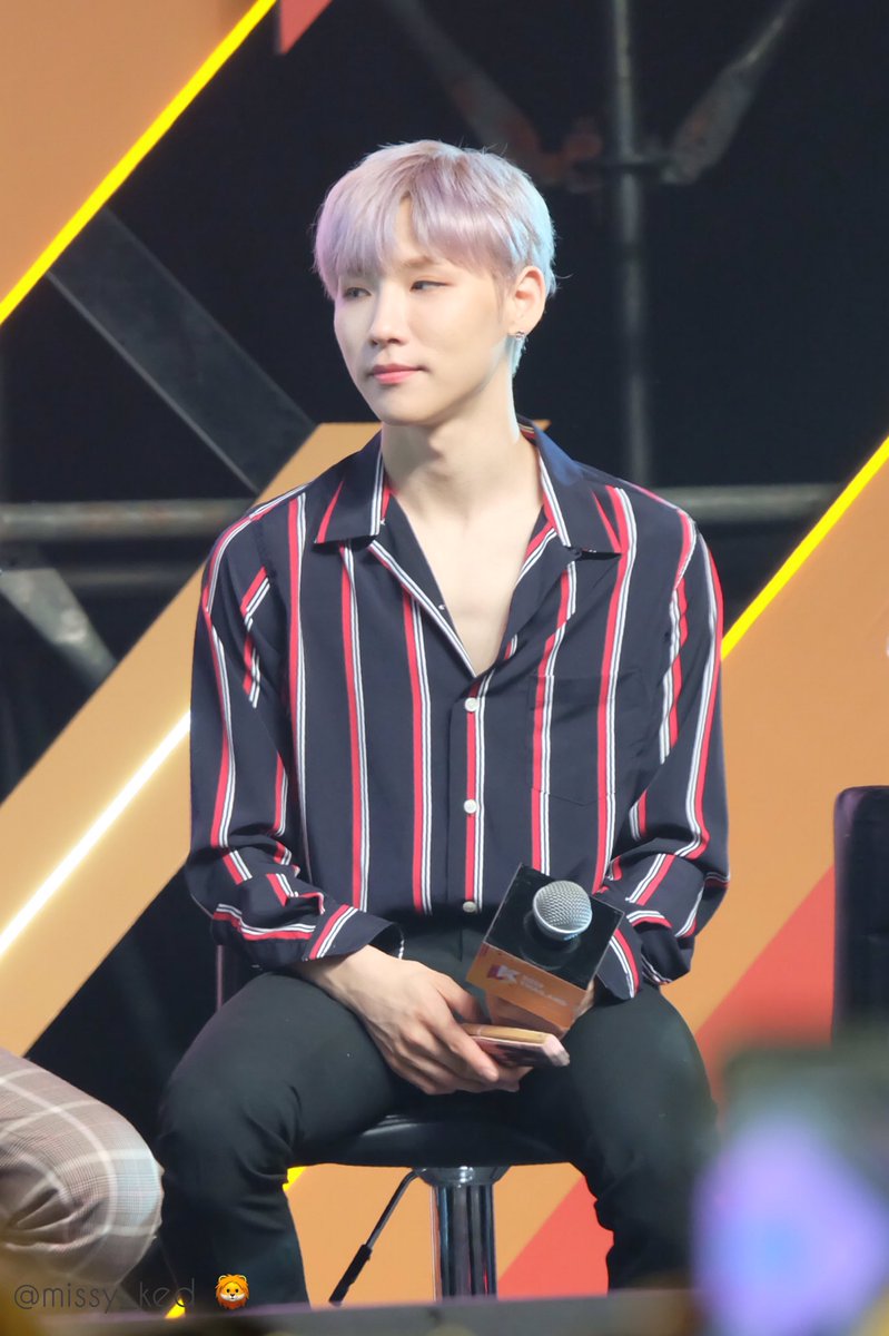 missy_ked's tweet photo. คุณชอนอุงผู้น่ารักกกกกก 🥰 #อุง #전웅 #AB6IX #AB6IX_KCON #KCON19TH #KCONTHAILAND2019 #STARLiveTalk #KCON_Convention https://t.co/fRGkzRxVum