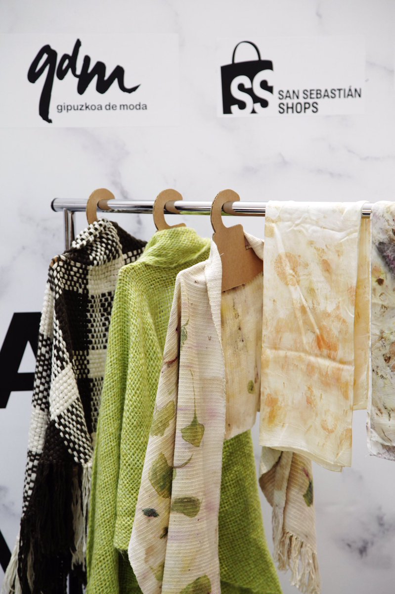 GipuzkoadeModa's tweet image. Sus prendas de estilo urbano y atemporal están pensadas para un público alternativo, consciente del medio ambiente, la #modasostenible y el consumo responsable.
Telarista Urbana ocupa uno de los espacios de #modalocal del C.C. Garbera. Puedes visitarla hasta el 26 de octubre.