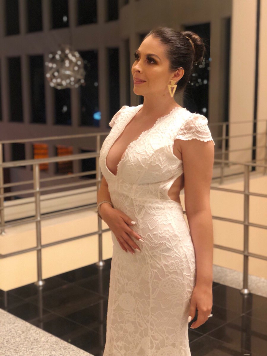 Noche de festejo un logro más en mi vida.