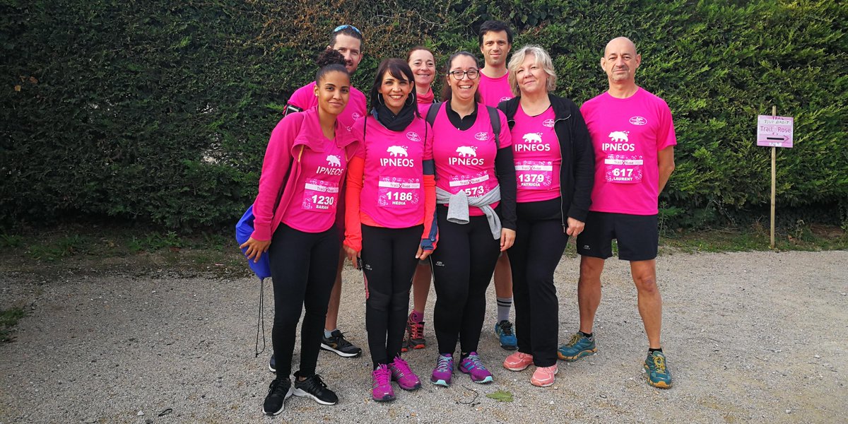 RoxanneVitray's tweet photo. Fiers d'avoir participé à la 4e édition du Trail Rose, organisé hier par Agir Contre le Cancer ACC 26 💪#octobrerose https://t.co/fkSYcpOLs4