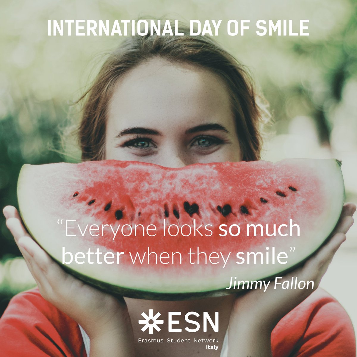 ESNITALIA's tweet photo. Non esiste niente di più bello di un sorriso sincero. Donalo ai tuoi compagni di avventura oggi che è la #GiornataMondialedelSorriso.

#ESNcelebrates #ESNItaly #ESNItalia https://t.co/NS7MI2oJey