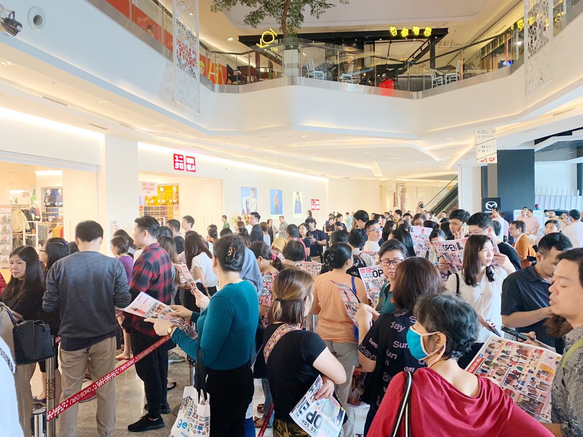 CentralParkMall's tweet photo. WELCOMING UNIQLO
OPENS ON FRI, 4 OCT 2019
At Neo Soho, Ground Floor
-
#NeoSohoMall #UniqloAtNeoSohoMall #Uniqlo #SoNew #SoBold #Transformation #MallEvent #MallJakarta #Diskon #diskonjakarta #uniqloneosohomall https://t.co/UuTKxY9XpN
