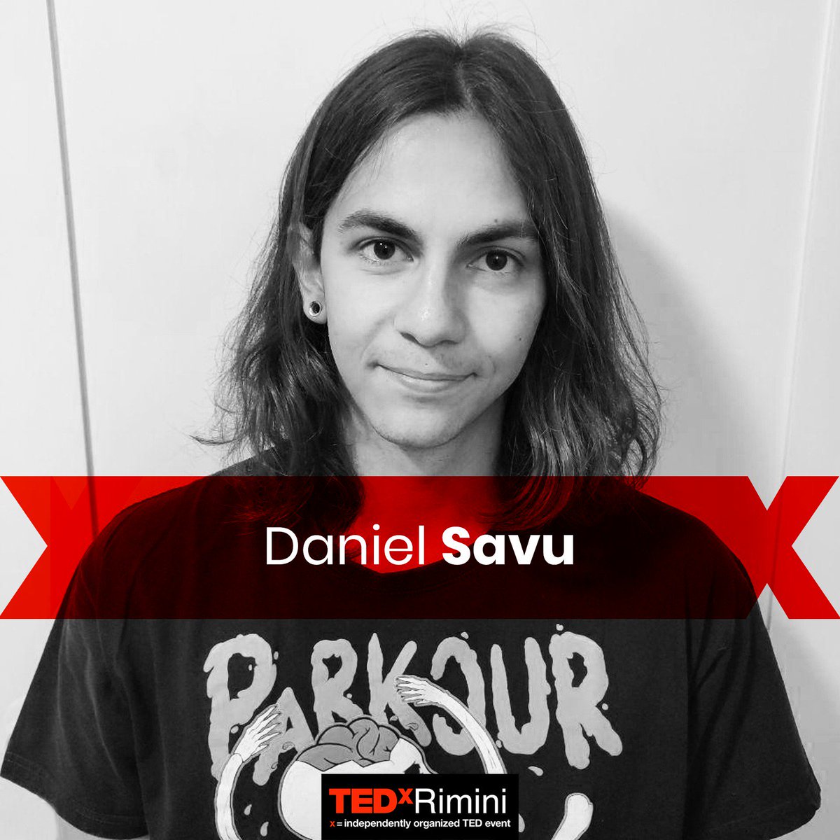 Sul palco di TEDx Rimini, il 16 novembre ci sarà anche Daniel Savu!
Conosce il Parkour da adolescente e si innamora dell'idea del potersi muovere liberamente in qualsiasi contesto. Nel 2014 fonda il Team Xplore e inizia l'insegnamento; oggi gescisce una sua palestra a Rimini