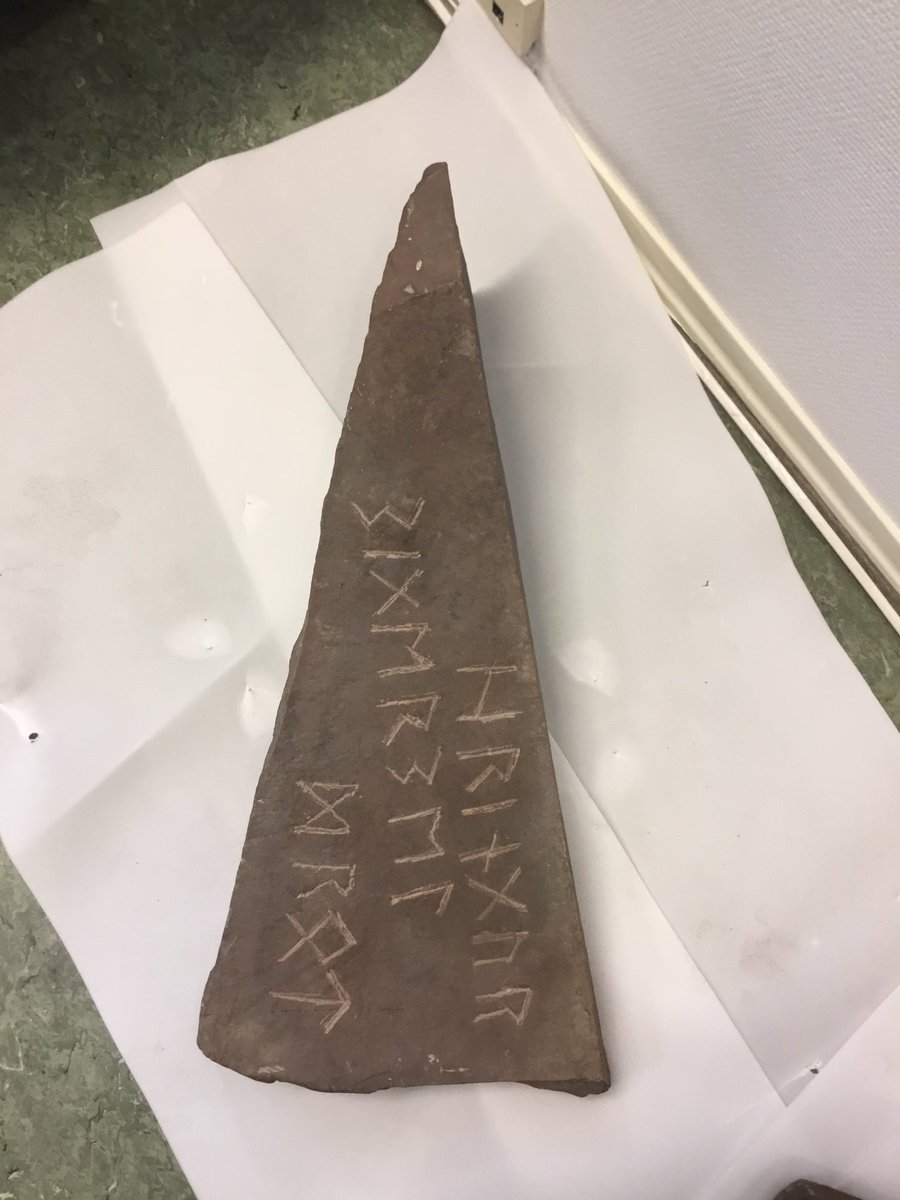 Kristel_Zilmer's tweet photo. How to design your #runological office space: Two fake #runestones were delivered today, now I just have to figure out the best way of setting them up. It does not get much more #activity-based than that! #runology https://t.co/TS0SZZmvV3