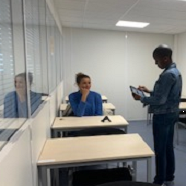 LPNews_IDF's tweet photo. #SeineSaintDenis | Pour vous #SimplifierLaVie, passez l'examen du code de la route à #LaPlaineSaintDenis dans le nouveau centre ouvert par #LaPoste 🚗 
Le centre est ouvert du lundi au samedi. 
#PasseTonCodeAvecLaPoste
Pour s'inscrire ▶ https://t.co/366fEfD4AB https://t.co/Gdt8DtITf0