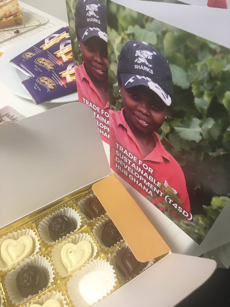 ITC_sustainable's tweet photo. Artisanal chocolate from #Ghana at the #T4SDForum In the framework of #T4SDHub Ghana, ITC is helping Ghanaian #SMEs to become more resource efficient 🇬🇭🇬🇭🇬🇭 https://t.co/3V6AoEFe6b