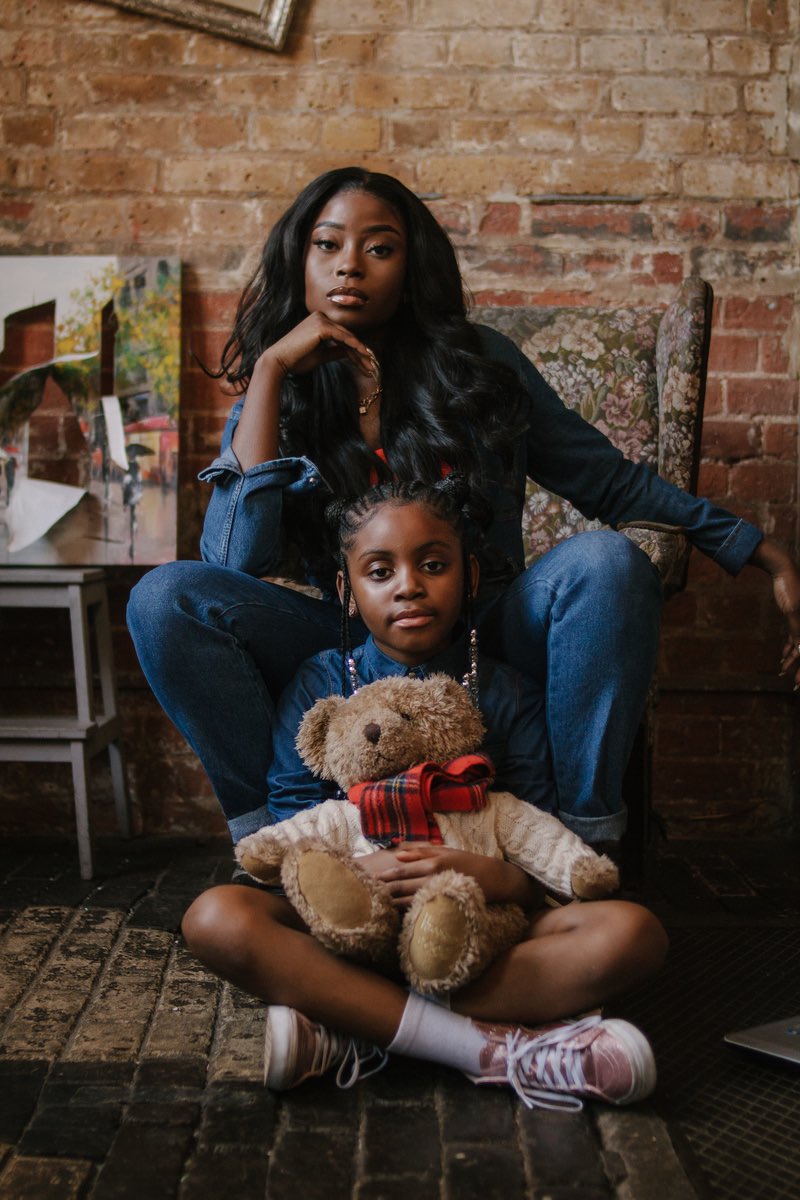 karisbeau's tweet photo. hey, I’m a freelance photographer
based in herts/london working towards shooting full-time.

a simple RT could potentially find
me new clients on the TL + eventually allow me to leave my evening job 😭
also available to work overseas! 

thank you in advance,
peace + love 🖤 https://t.co/gqEUnakhO5