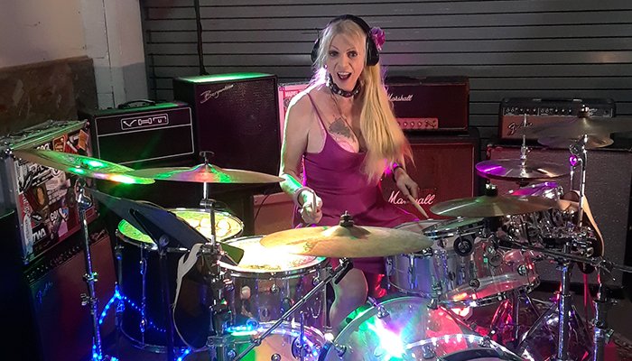 MN_Drummer's tweet photo. “GET TO KNOW” – Jendeen Forberg HERE: https://t.co/VvamXFiEI3 https://t.co/JIL6fxpB6O