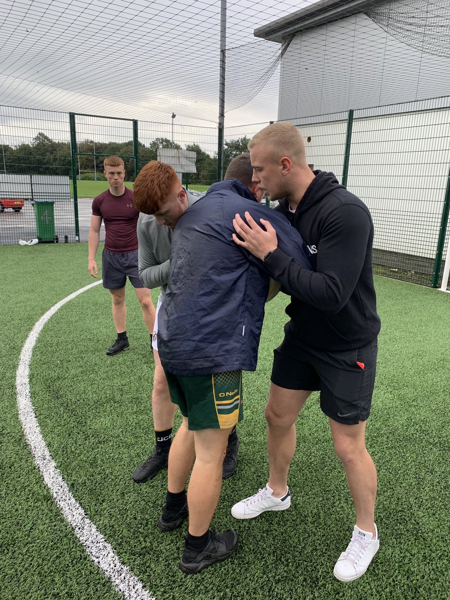 Mattcalland's tweet photo. Thanks to former student @jackashworthx for taking time to come in today @SportandUPS @HopwoodArena Before playing in the super league Grand final this week. Good luck Jack . https://t.co/igwI98DlPL