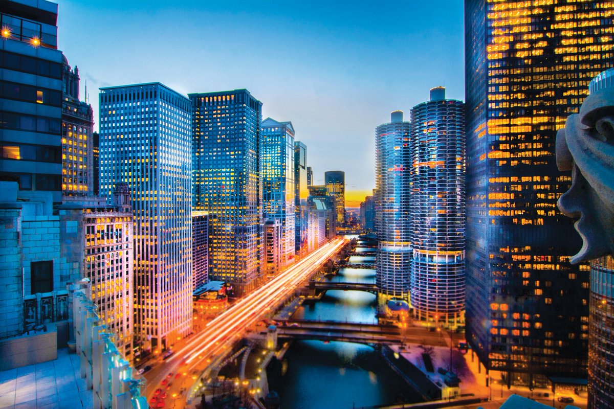 Exelon's tweet photo. See how we’re developing innovative technologies and services to build a 21st century electrical grid to ensure cleaner, more reliable energy will continue to power our cities as customers’ needs evolve, in our corporate sustainability report. https://t.co/CCBHHxCRix https://t.co/CTezQqYbwE