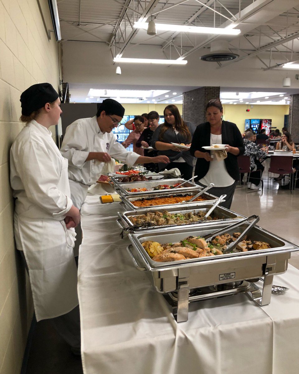 snpolytechnic's tweet photo. Our wonderful culinary students prepared this delicious harvest lunch for our staff and students at our Brantford Campus! https://t.co/UGSGDwT8Cm