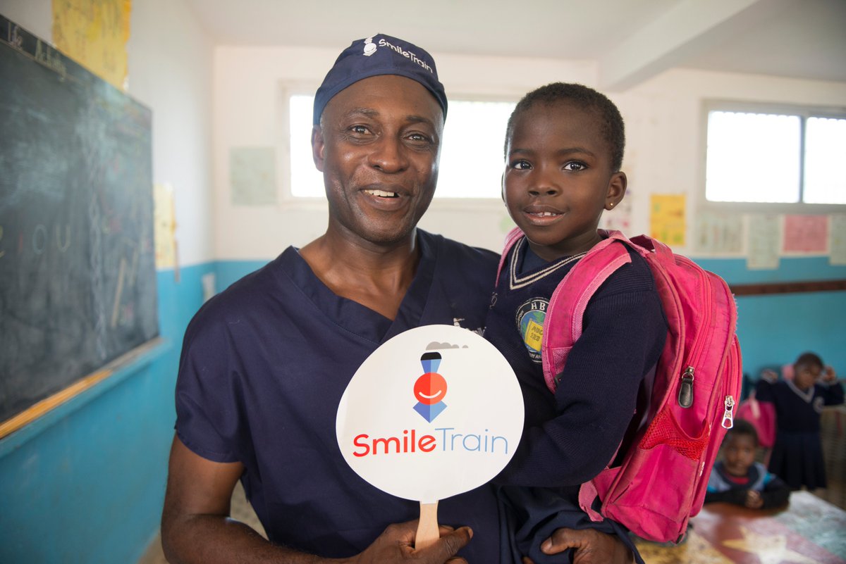 SmileTrainAfric's tweet photo. This #CustomerServiceWeek we appreciate our surgeons who selflessly and tirelessly restore smiles on our patients all over #Africa at Zero cost! 🙏🙏  #ICreateSmiles cc @Smiletrain https://t.co/rQ2IopAxV2