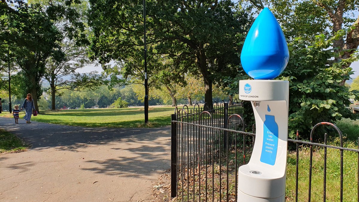 MIWWaterCoolers's tweet photo. We're so excited about these @thameswater &amp; @MayorofLondon drinking fountains appearing around #London! Look out for the blue drop &amp; #refill your water bottle for free and help reduce #singleuseplastics #plasticfree #taptasticnotplastic @Refill @Elkay_USA https://t.co/3DbVOHsPqY https://t.co/eEdeAaH0zl
