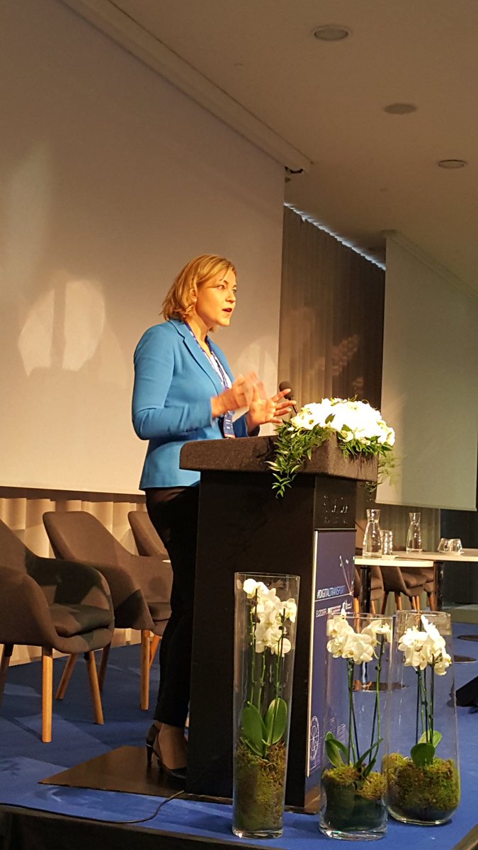 ivandoorne's tweet image. EU MEP @HennaVirkkunen putting #MaaS in the context of the climate challenge #DigitalTransport days 2019