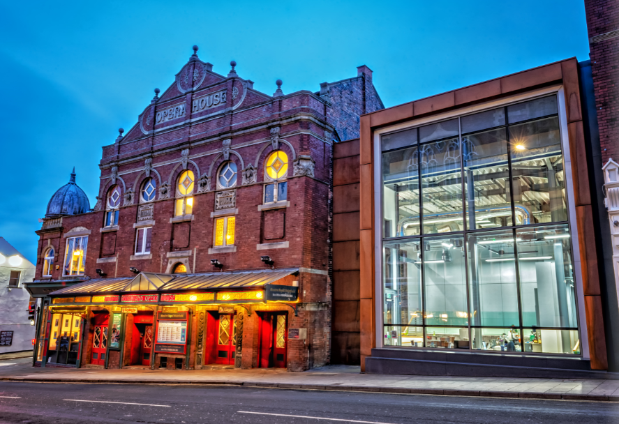 trwakefield's tweet photo. To ensure our 125 year-old building is looking as spick and span as our shining Centre for Creativity, we need your help. By donating to #SecureOurSeats you will help us to restore our Matcham building to its former glory.
Find out more https://t.co/CDTRTRRMRP
@RoblingPix https://t.co/MrGfdy4PMX