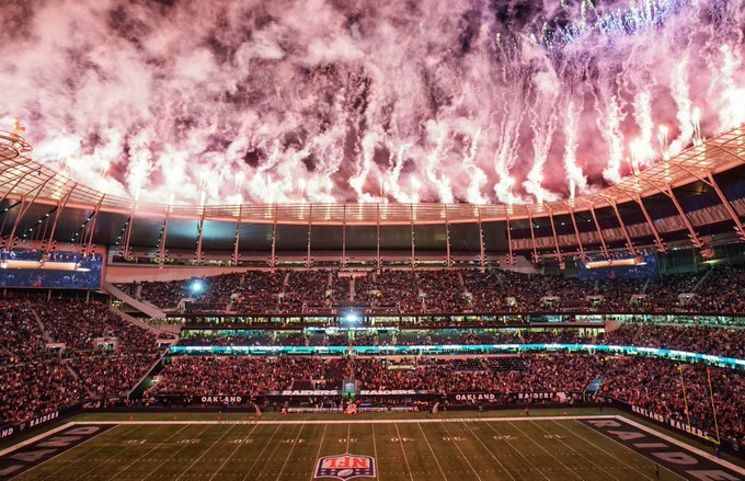 David_Tossell's tweet photo. When I joined the NFL in 1995, the big task was helping to get 10,000 into the old @SpursOfficial ground to watch the London Monarchs. Yesterday. we had this at the new stadium. Quite a journey. https://t.co/Elof59haiD
