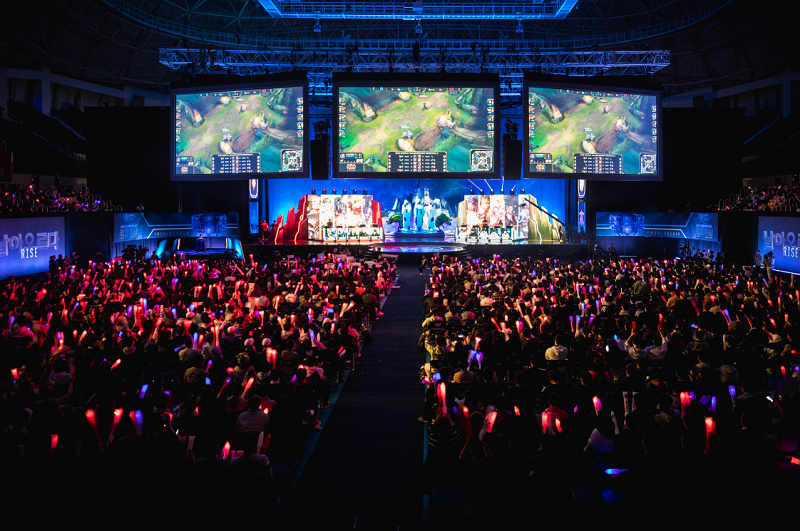 tomazlong's tweet photo. e-Sports: Significant growth potential for traditional sports https://t.co/SU8E3nl1ER https://t.co/xM1iJJJfQV