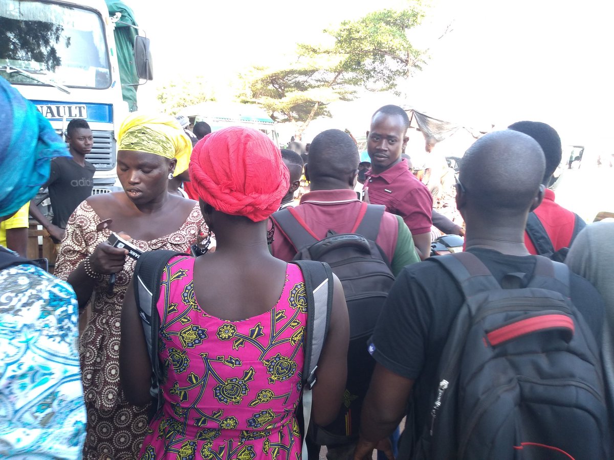 OSM_Mali's tweet photo. Démarrage de notre projet de #Cartographie du #Transport_Public #BusMapping #CartoSotrama ce matin.
Avec l'appui des Syndicats de Transport, tous les agents de collecte viennent d'être déployés sur une #Ligne spécifique
#WorldBank @OSM_Mali @Billet_Express #OSM #OpenData https://t.co/dB4o6W1TWz