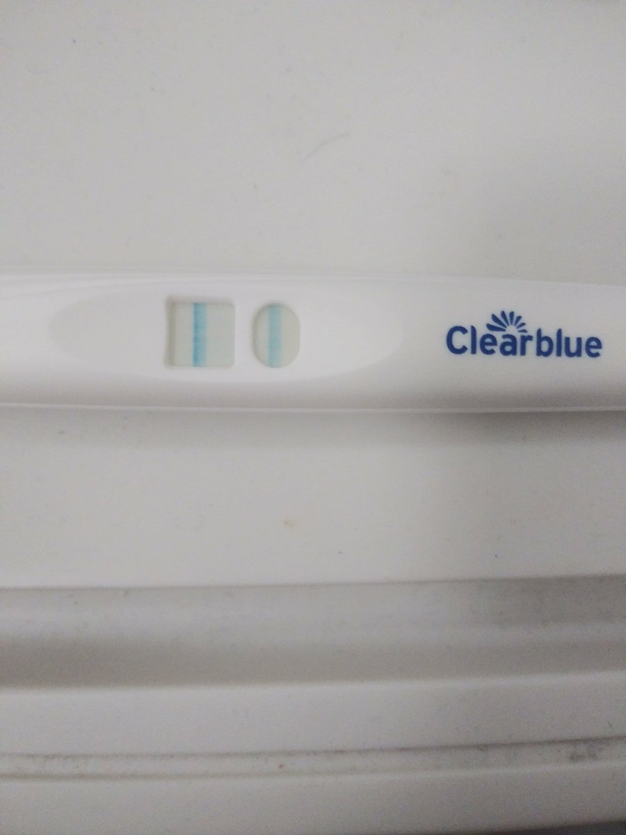 クリアブルー 生理予定日 クリアブルーフライング検査陽性画像。流産した時と出産した時を見比べる。