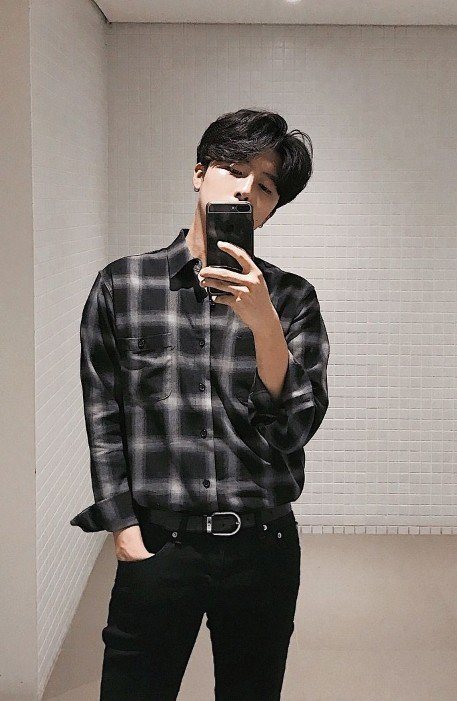 ᵂᵃʸᵘ tweet media