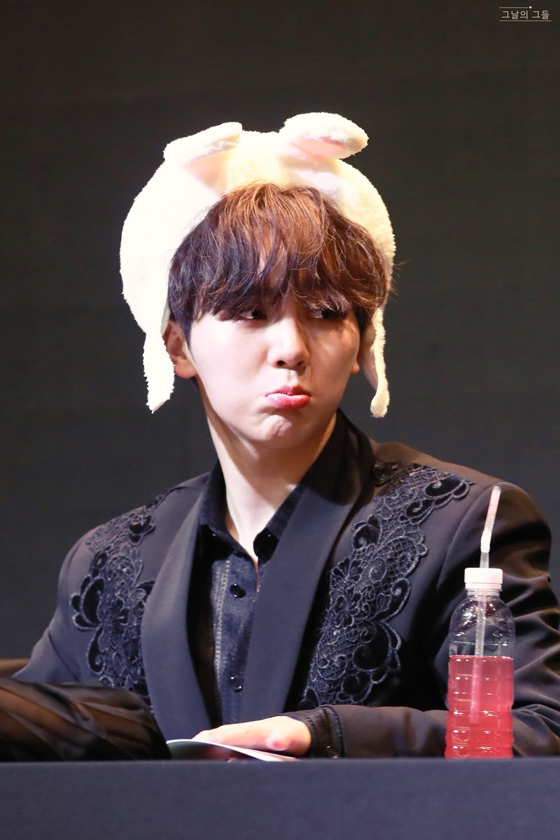 Gonewithtoday's tweet photo. 190922 팬싸인회 HQ
#승관 #세븐틴 #SEVENTEEN #SEUNGKWAN #スングァン #セブチ @pledis_17 https://t.co/Dhf4Ul9zLN