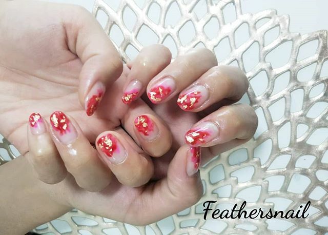 تويتر Feathersnail على تويتر レッドニュアンスネイル レッド 赤 ピンク ラメ ゴールド ニュアンス グラデーション ワンカラー イベント シンプル ゴージャス 派手 デート 大人かわいい 持ち込みデザイン歓迎 Feathersnail ネオン フットネイル 向ヶ丘遊園 登戸