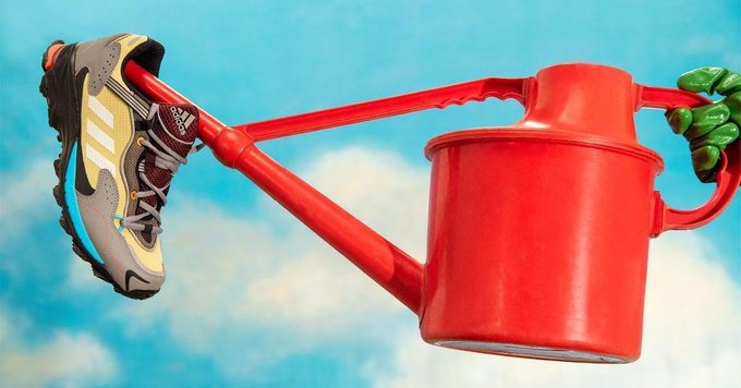 EGROF3nWwAAVFGb?format=jpg&name=small