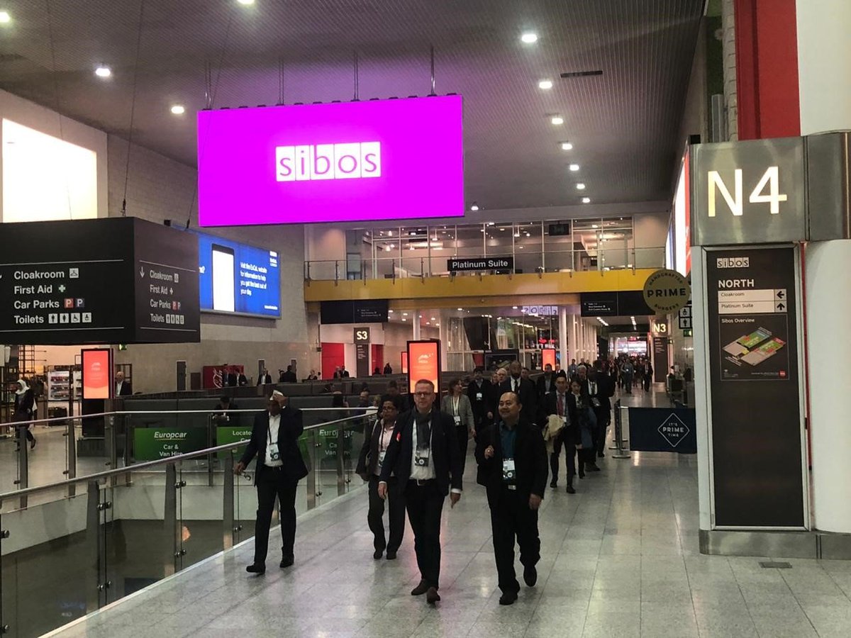 matchibiz's tweet photo. Let's talk Emerging Tech:  KPMG Matchi's CEO @David_Milligan_ recently attended the Sibos 2019 event in London. "I was struck by tech firms, regulators and banks wanting to promote innovation in banking and other payment-related sectors."  
#Sibo2019 #emergingtech @KPMG_SA https://t.co/CvfbpjnyJj