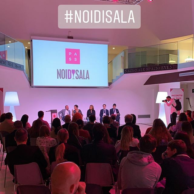 Pass #noidisala #tantiamici #buongiorno #roma ift.tt/2Itv9sQ