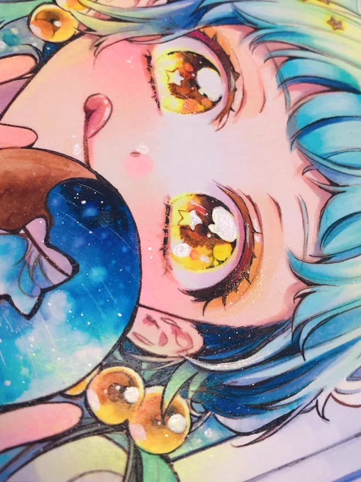 【お知らせ】
展示会「可憐な少女とスイーツ展」 

開催日時 : 10/31(木)～11/5日(火) 
場所 :  gallery IYN様
 https://t.co/ZS1ly8bR3M

A4:2点、小原画:2点の計4点の展示となります。(小原画はこれから)
アイシャドウや香水など原画ならではのことを色々してます!よろしくお願いします! 