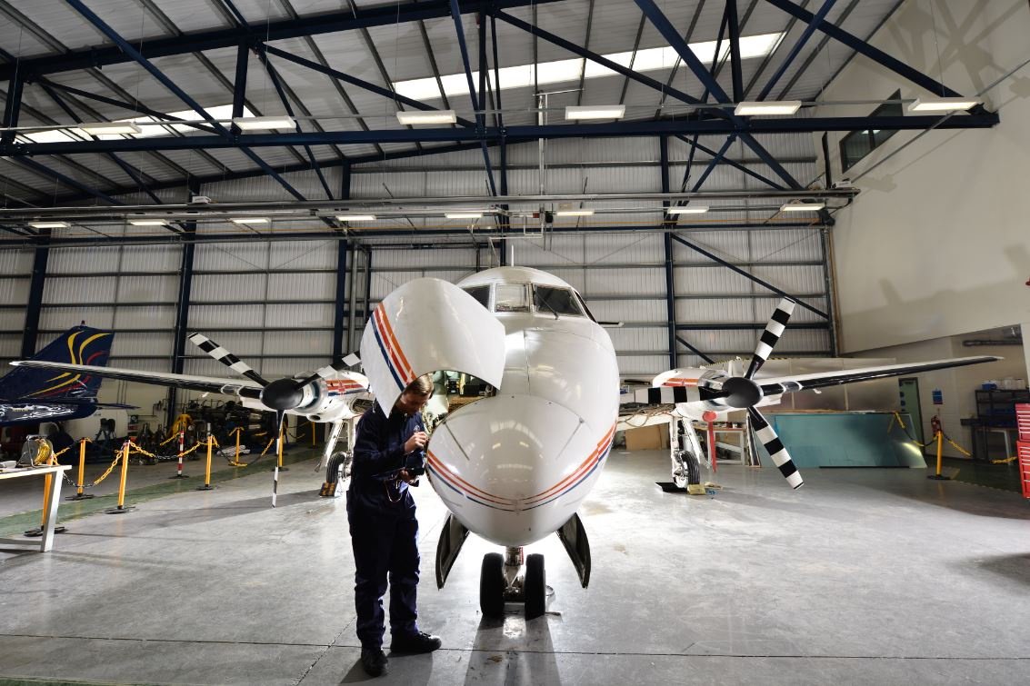 NCLCollege's tweet photo. We're looking for a lecturer in Aircraft Maintenance Engineering (Mechanical). Learn more about the role here https://t.co/ZxSXHLav3o #AviationJobs #AviationVacancy https://t.co/m6Cs6fxegw