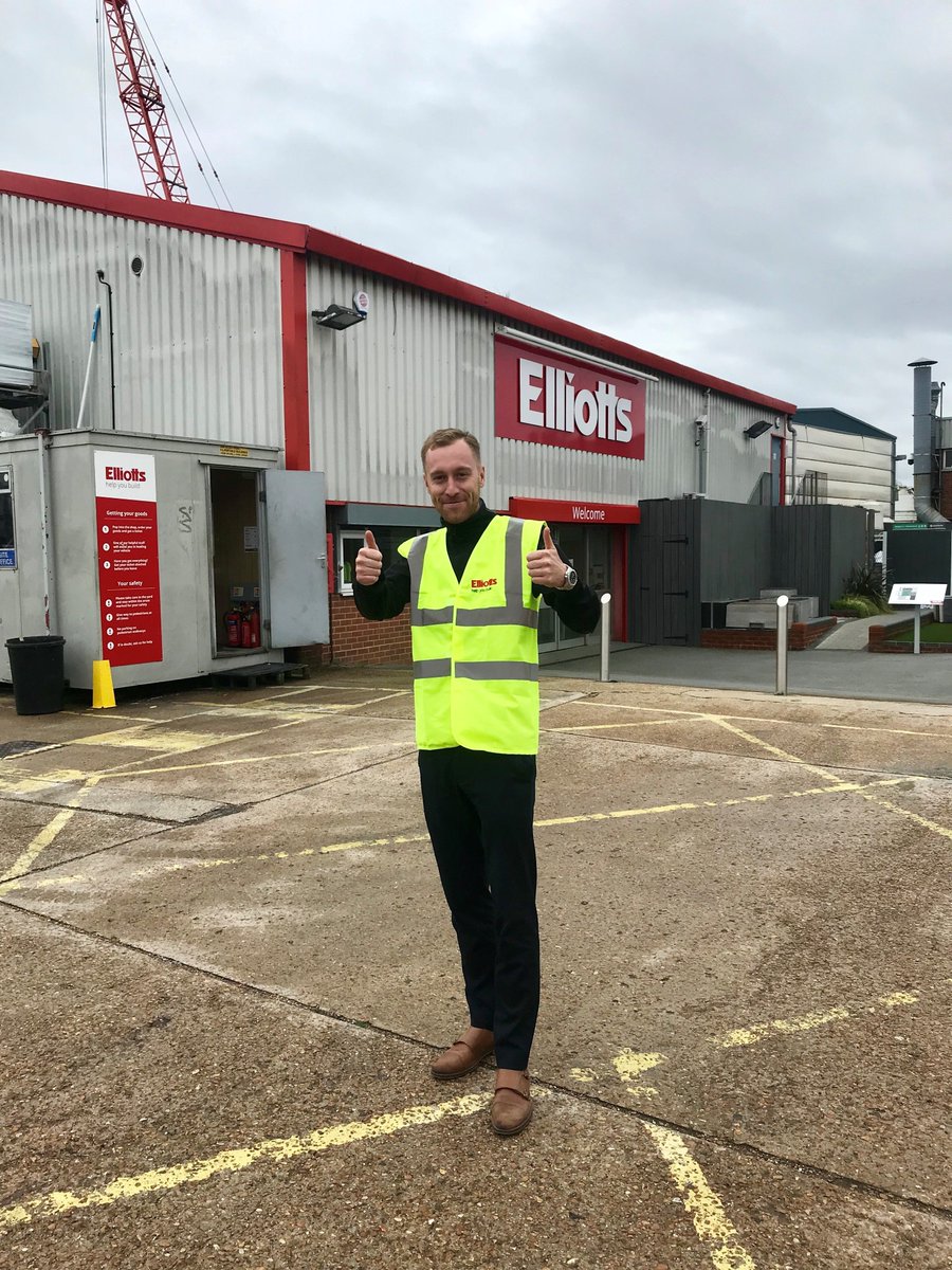 ElliottBrothers's tweet photo. Tired but still smiling! 😃👍

Some of #TeamElliotts are straight back to work today, including our Southampton Assistant Branch Manager, Dan!

There is still time to donate and show your support for the team and our Charity of the Year @naomiandjack: https://t.co/MwdLQ4dSYQ. 🚲 https://t.co/5xSbJ3zvYE