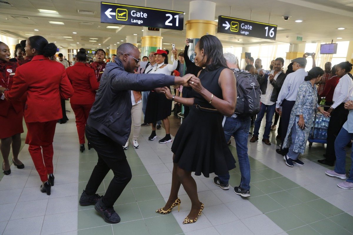 KenyaAirways's tweet photo. As we celebrate #KQCustomerServiceWeek, we strive to make each of our guests feel special all year round. It's been going down with surprise upgrades, flashmobs, and gate and cabin service by additional members of the #KQFamily https://t.co/P78DhZP9FD