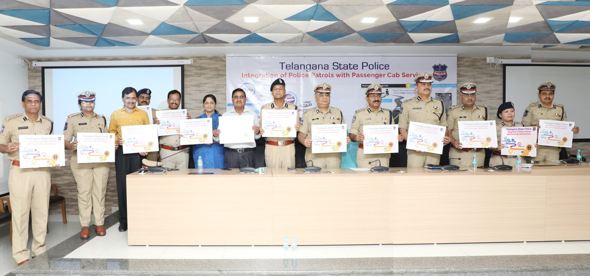 TelanganaDGP's tweet photo. #YourSafetyIsOurTopPriority
Telangana State Police- Integrating the #EmergencyButton of '' OLA, TORA, PRYDO '' with the SOS feature of #HawkEyeMobileApp.
#Preventing the untoward while She/He have boarded in the said cab services.   
POLICE - #TheEverReady https://t.co/SWP1xDOhpQ