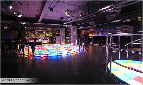 ***SILENT AUCTION - LOT 2***

Last chance to win a night out <a href="/LOOPBAR/">LOOP BAR LONDON</a>

1 x booth for 1️⃣0️⃣

🆓 entry before 11pm 

5️⃣0️⃣💷 bar tab for 🍹🍸

Highest bid by tomorrow pm will win. All proceeds will go towards the making of our film.

Please place bids at ringsidethefilm@gmail.com