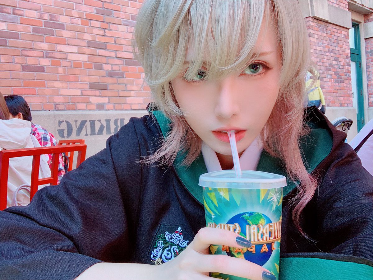 青木志貴 さんのツイート 涼ちゃんと川村さんとユニバ満喫した 3 ヽ ちゃんと杖も買ったのよ 魔法使うとこ動画も撮ったのですが それはyoutubeに 自分が興味ある分野以外の魔法の腕前はポンコツという設定にしておいてくださいお願いします スリザリン 青木志貴 さんのツイート 涼ちゃんと川村さんとユニバ満喫した 3 ヽ ちゃんと杖も買ったのよ 魔法使うとこ動画も撮ったのですが それはyoutubeに 自分が興味ある分野以外の魔法の腕前はポンコツという設定にしておいてくださいお願いします スリザリン